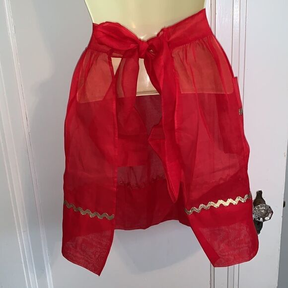 Vtg red semi sheer Christmas apron with gold rickrack - Picture 5 of 7